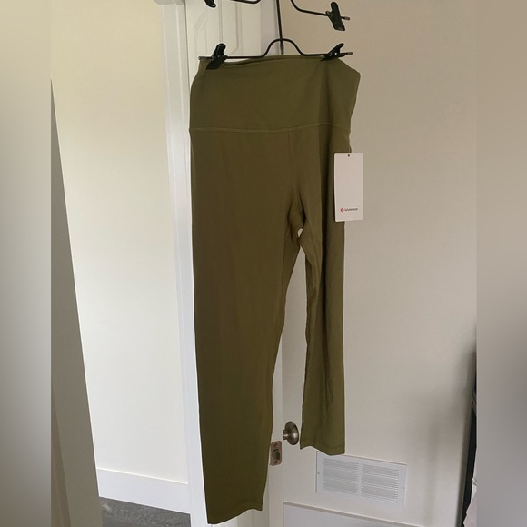 Lululemon New With Tags, Align Leggings 25” - Picture 1 of 2